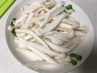 烤小番茄蘑菇酱 