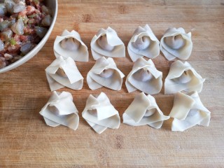 锦卤馄饨——《风味人间》复刻版 