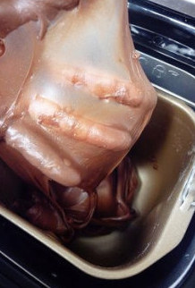 【可可果仁面包卷】 